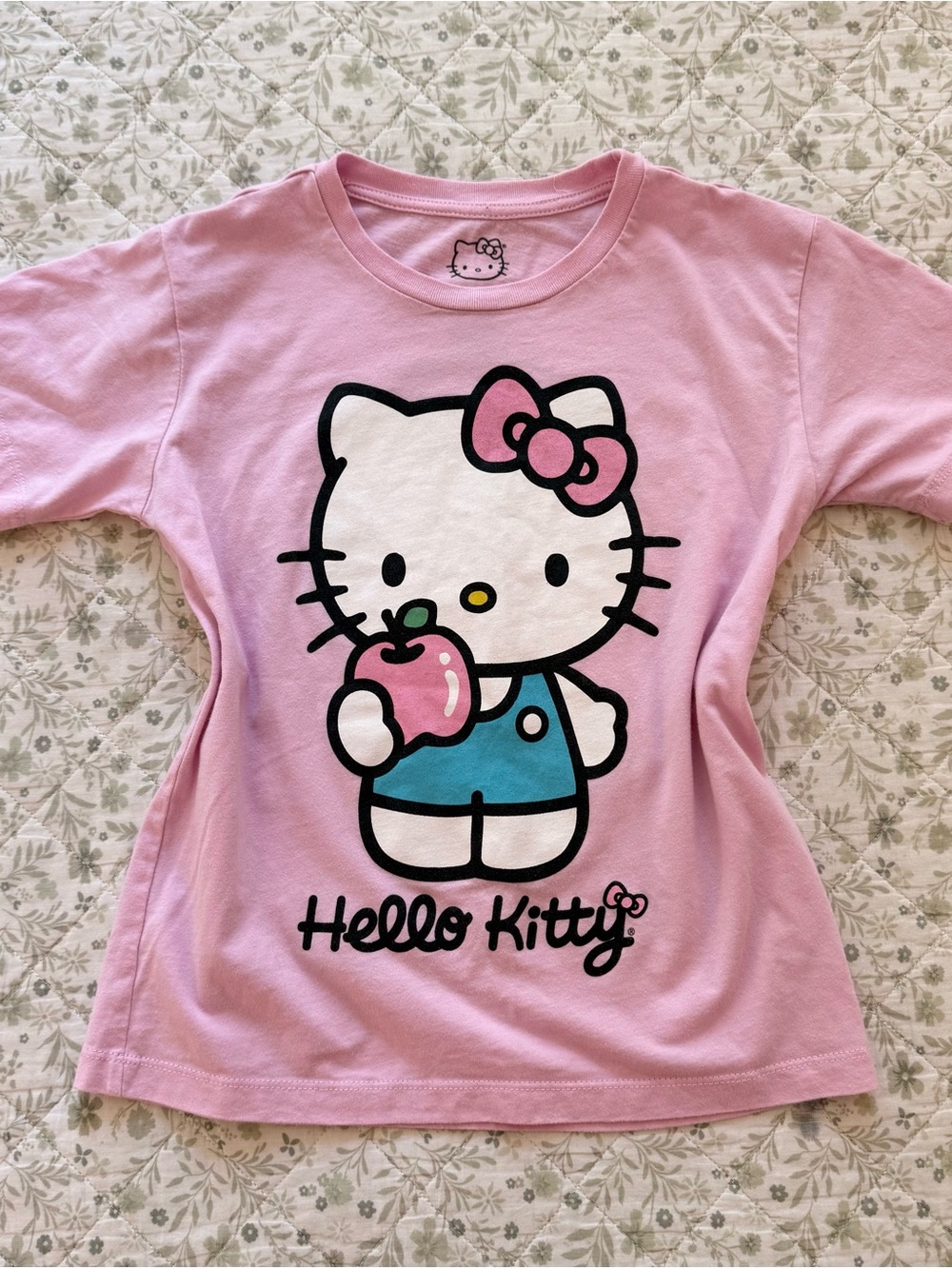 Hello Kitty sanrio pink graphic baby tee